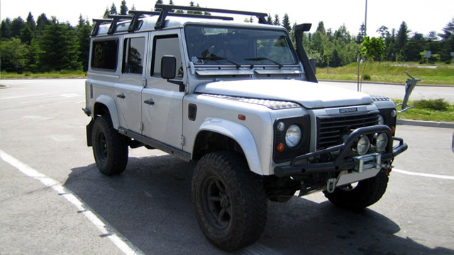 LandRover